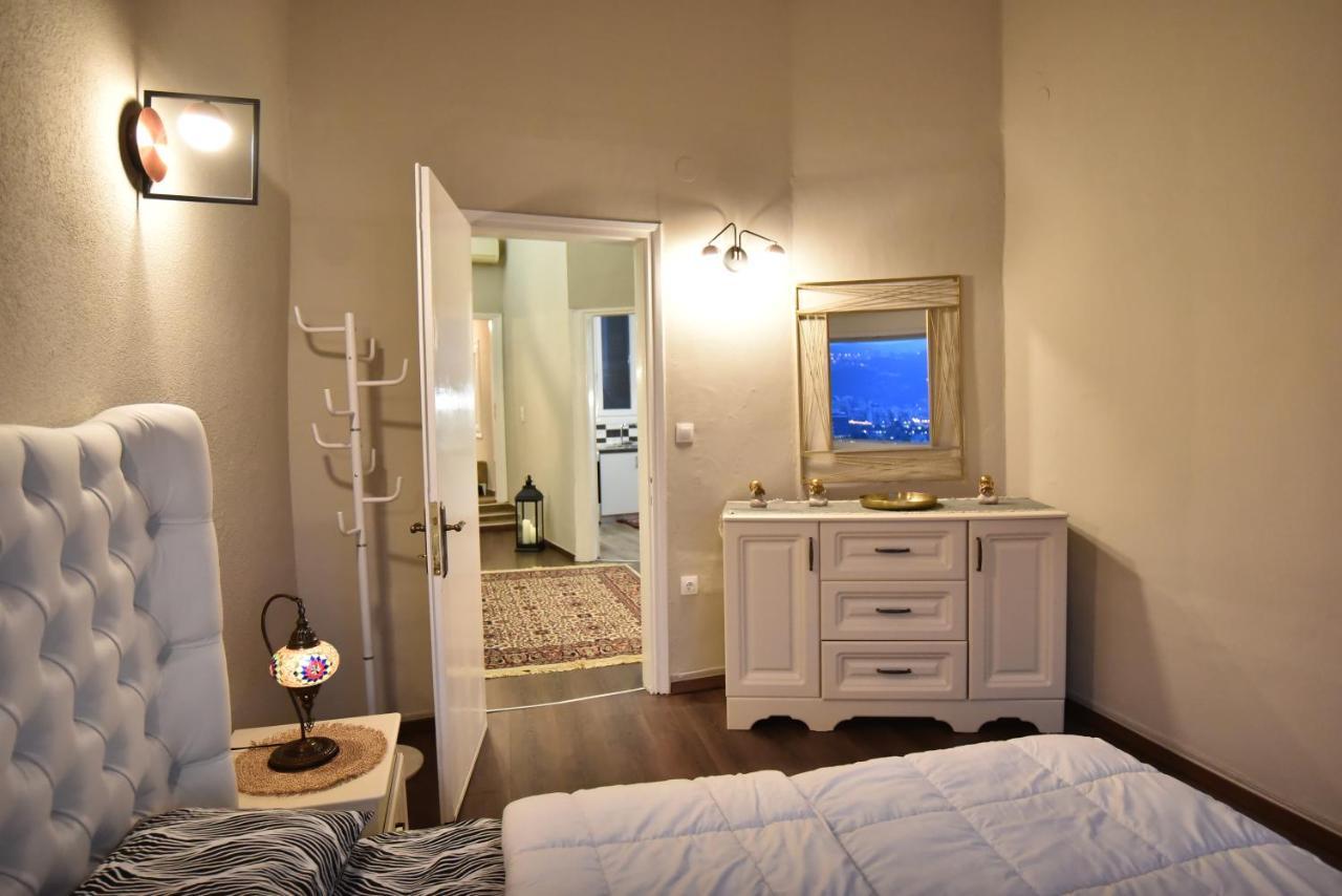 Golden Sea View - Old Town Apartment Kavala Bagian luar foto